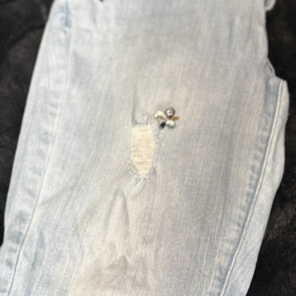 Light Blue Distressed Women's Jeans